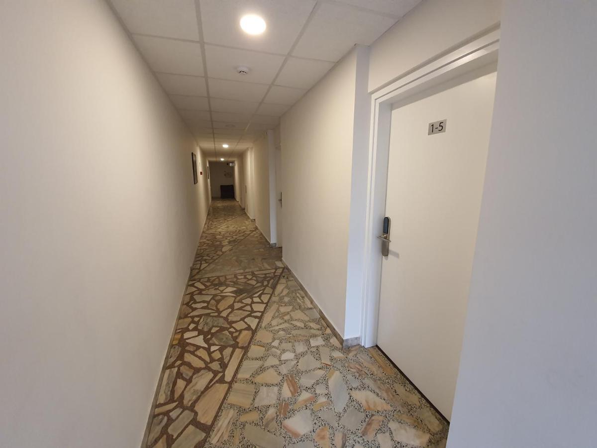 Jnn Guesthouse Vilnius Buitenkant foto
